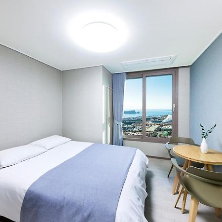 Bridge Residence Hotel Seogwipo Exterior foto